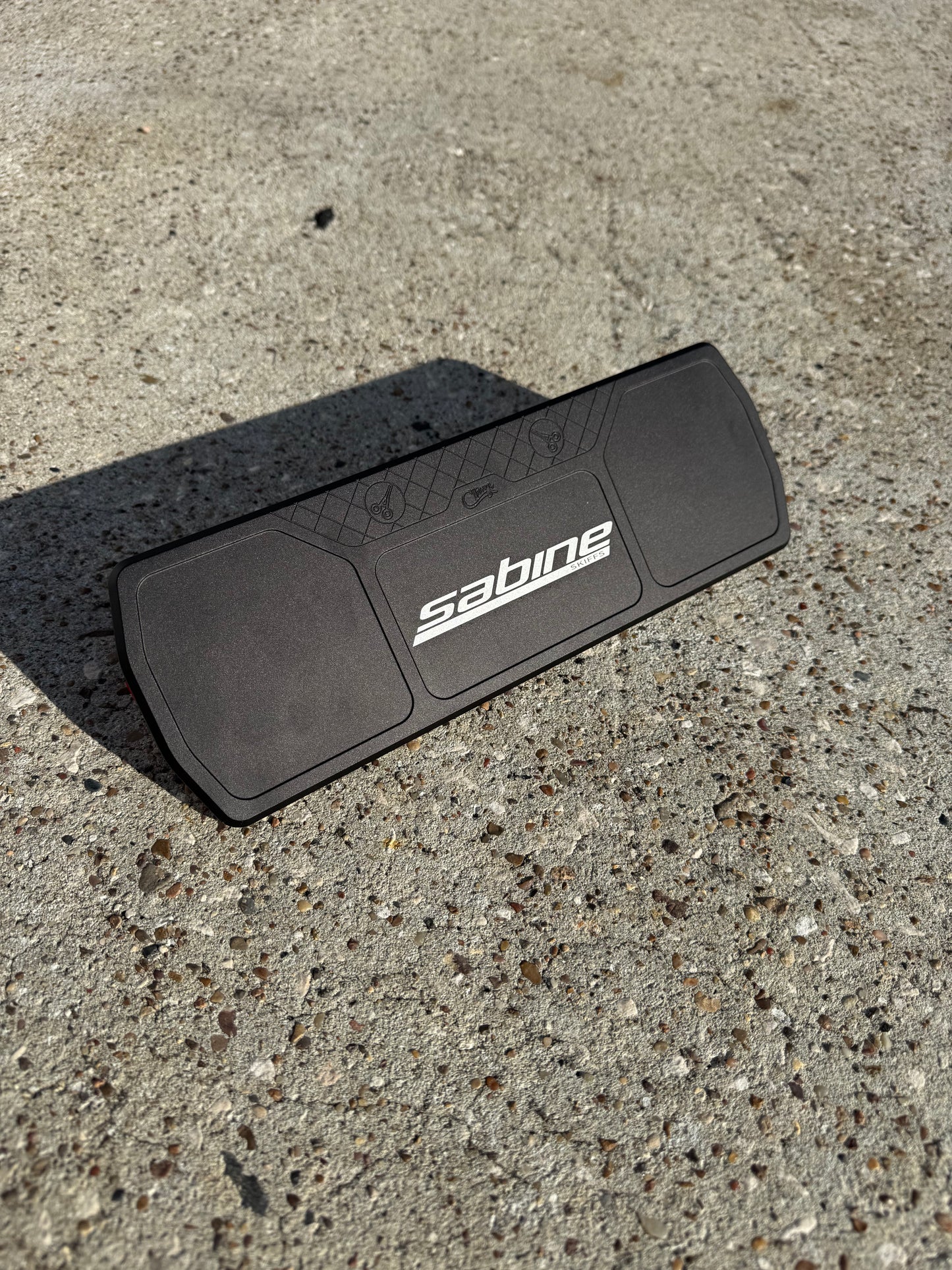 Cling Mag Grab Boat Bar